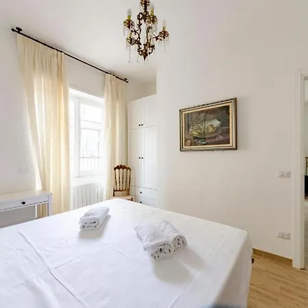 Casa Degli Artisti 1 E 2 Apartament